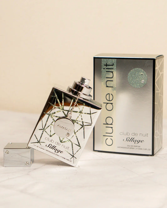 Club de Nuit Sillage